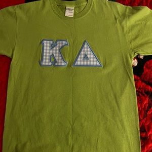 Mens tee , size M , good condition